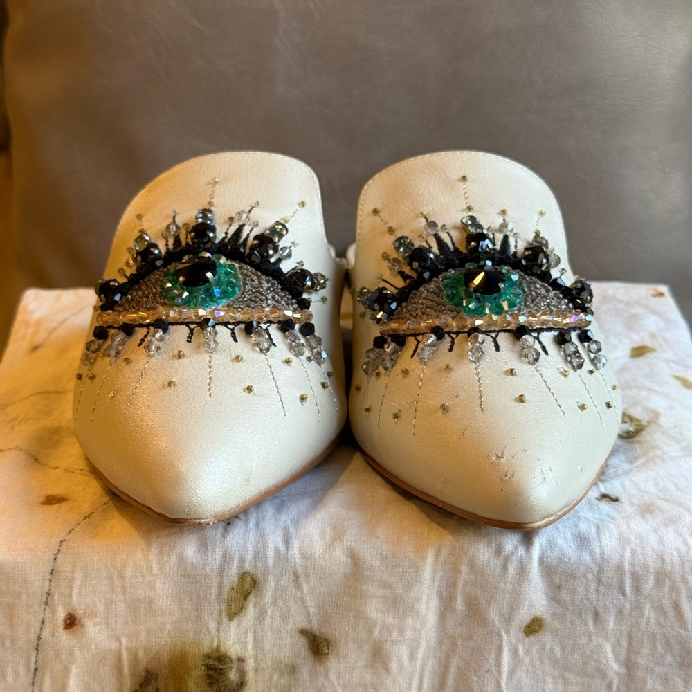 Unique Eye Design Mules